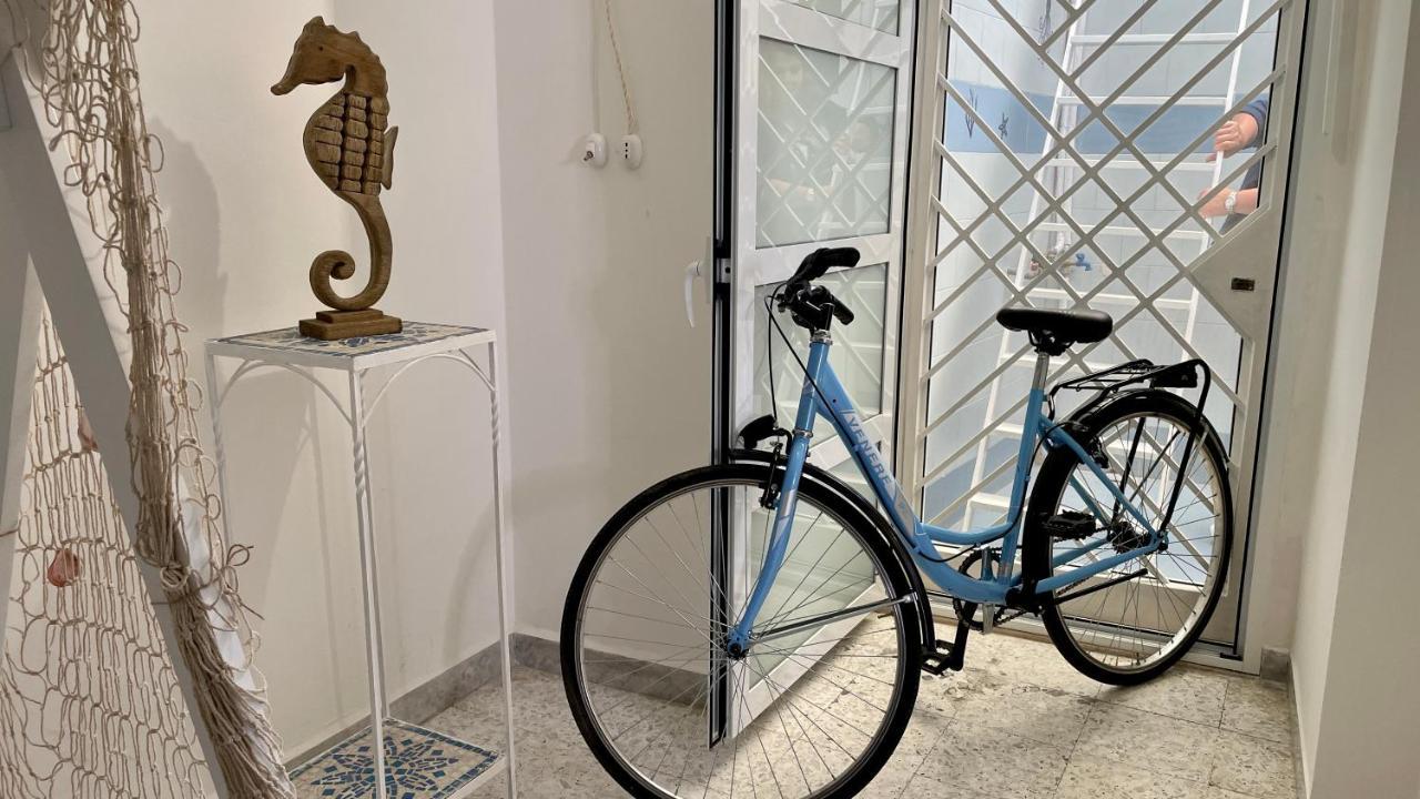 La Casa Del Pescatore N 11 - Porto Di St Spirito Bari Exterior photo